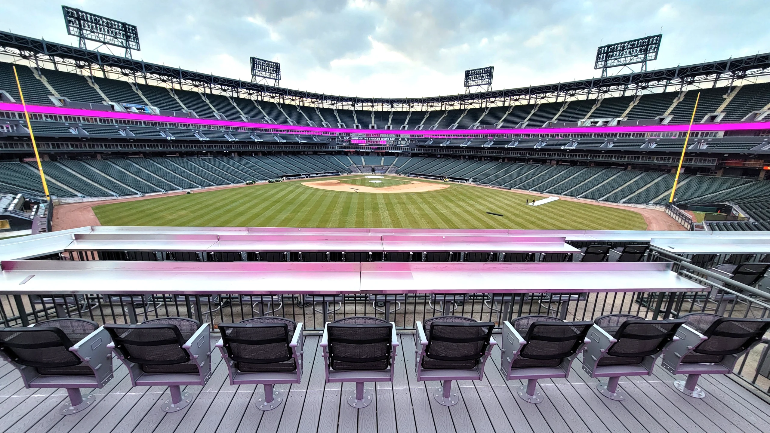 Chicago White Sox 4Topps Mesh Seats and Drink Railing
